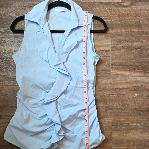 New York & Company Stretch Light Blue Ruched Ruffled Blouse Size Small - Picture 9 of 10